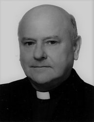 Zmarł śp. ks. kan. Mieczysław Czudec, były misjonarz w Kamerunie i emerytowany proboszcz w Dąbrowej